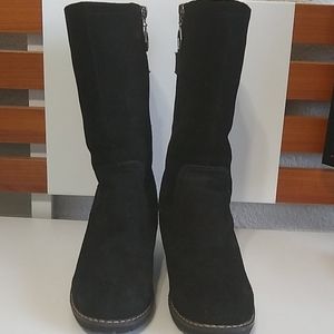 Khombu Pisa tall waterproof  black wedge boots
